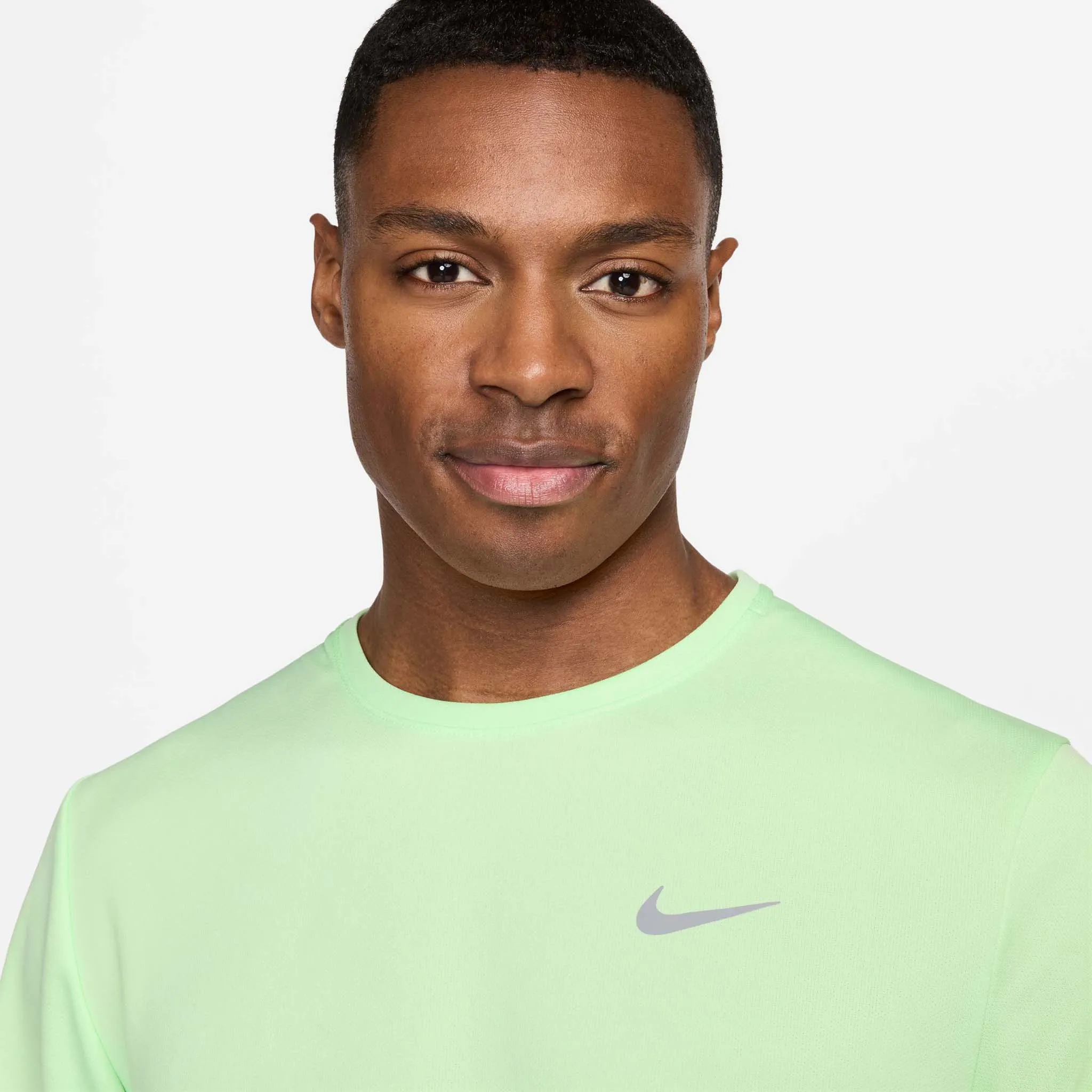 Nike | Men's Miler Dri-FIT UV Short-Sleeve Running Top - Vapor Green