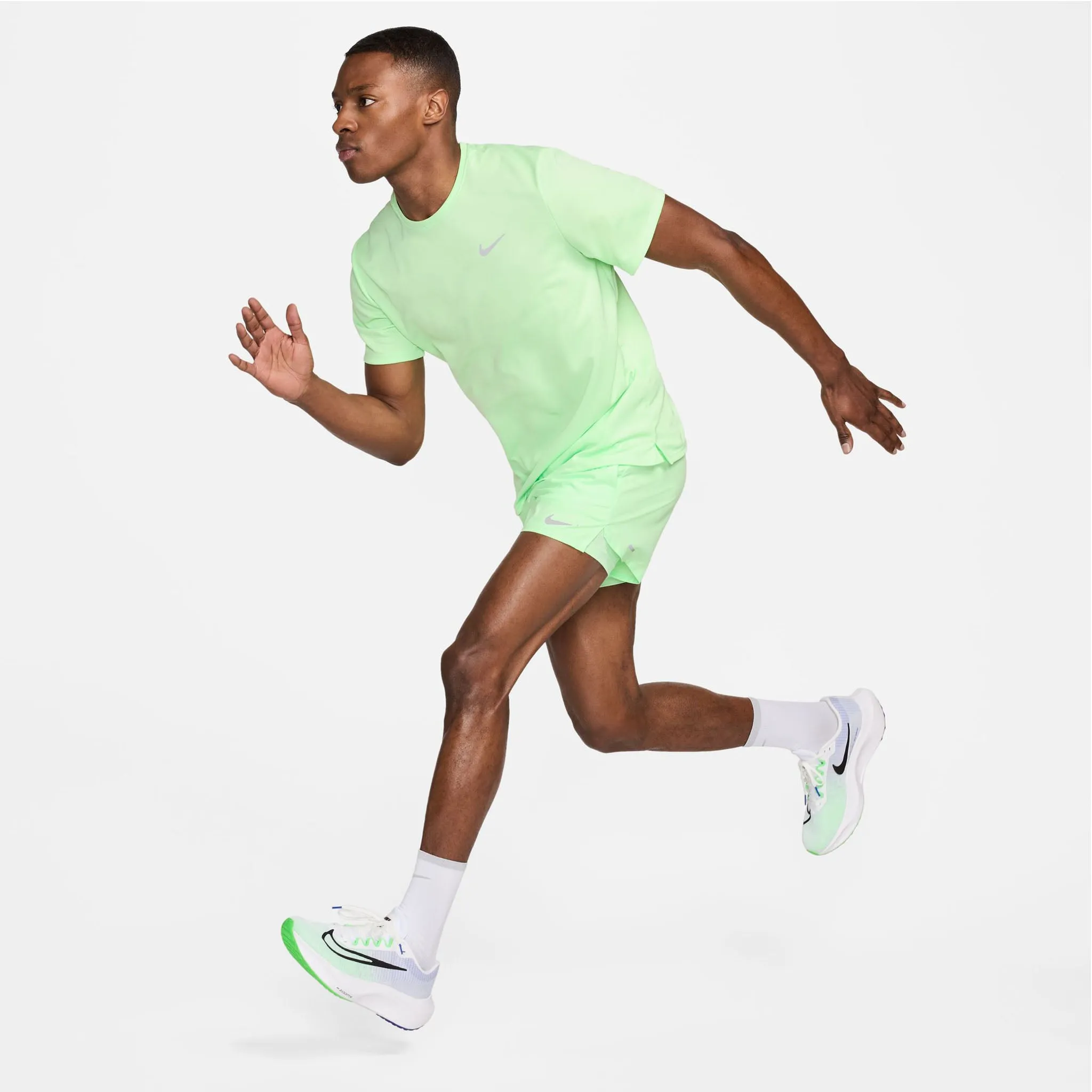 Nike | Men's Miler Dri-FIT UV Short-Sleeve Running Top - Vapor Green