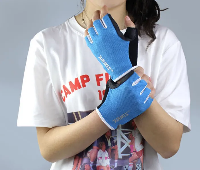 Unisex Breathable Gym Gloves